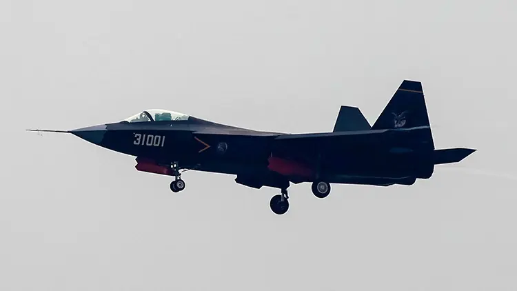 Conozca las aeronaves militares que dominan hoy los cielos