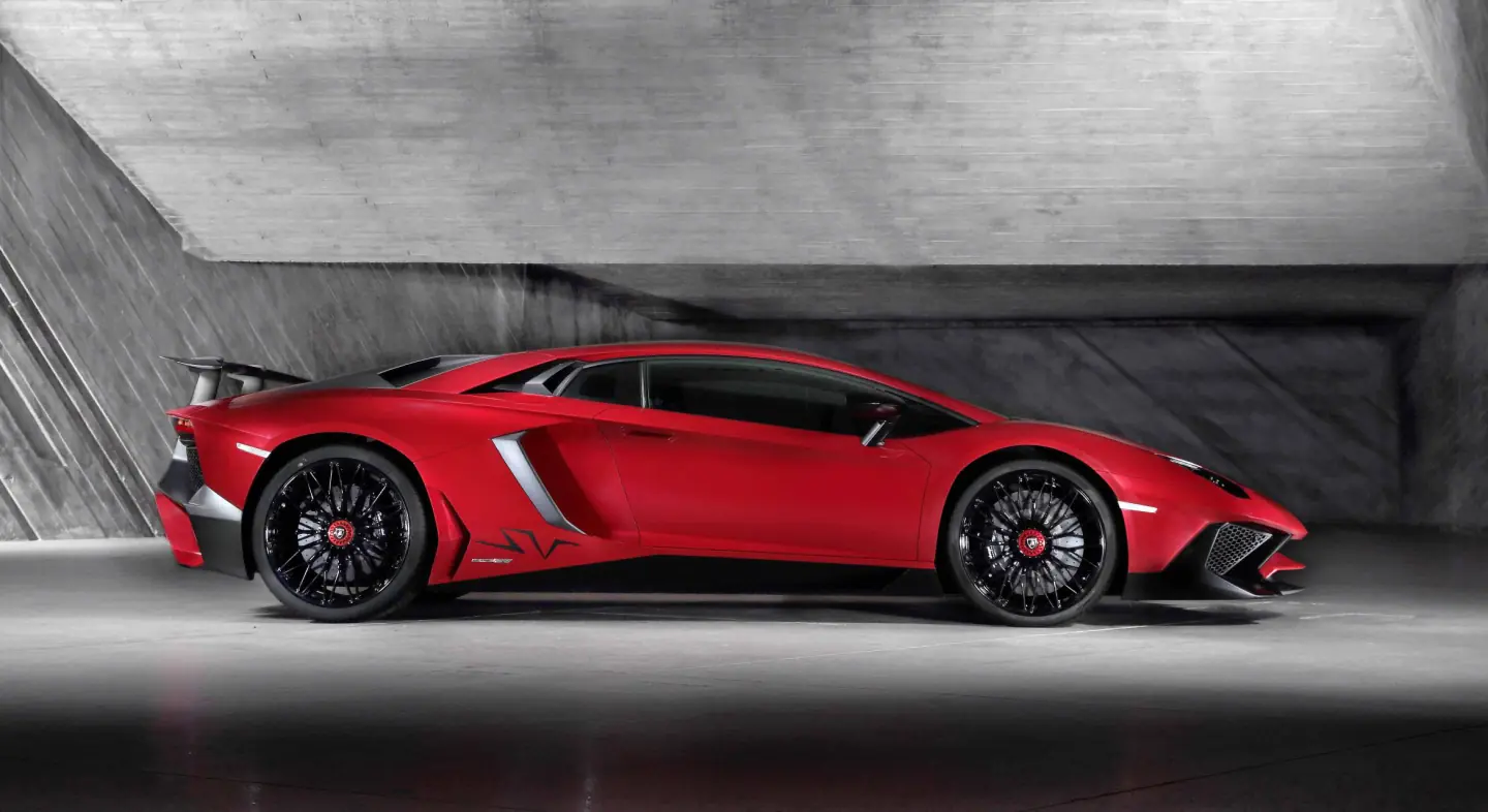 Este vídeo del Lamborghini Aventador SV es impresionante