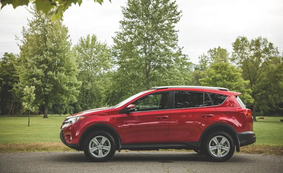 Nueva Toyota RAV4 2015 arriba a México