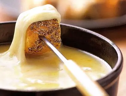 Fondue suiza paso a paso