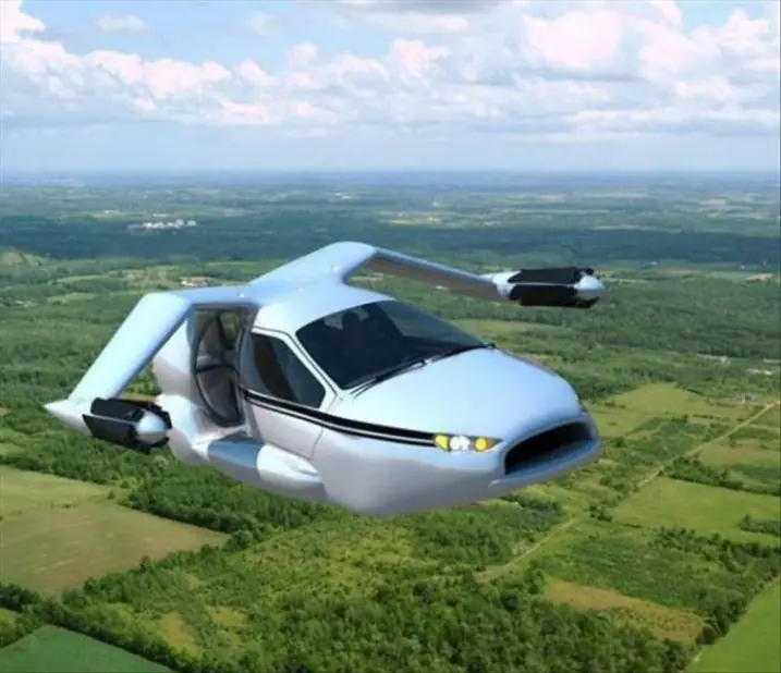 El primer auto volador a la venta?