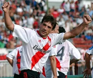 Frases de idolos en contra de River