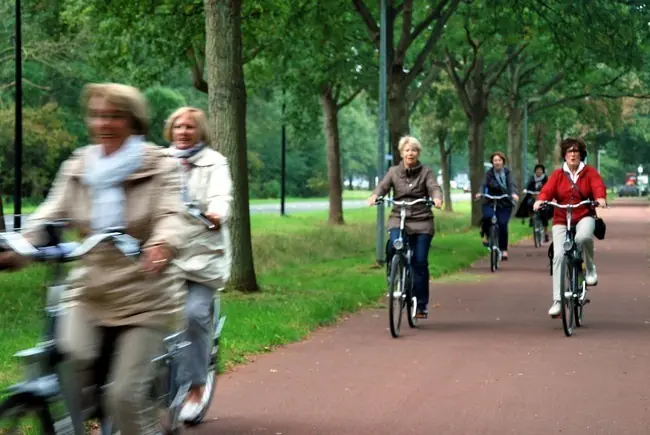 Holanda proyecta vías exclusivamente para bicicletas