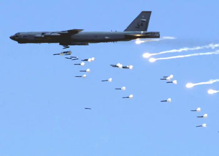 Para igualar poder militar de EEUU habría que unir 15 potenc