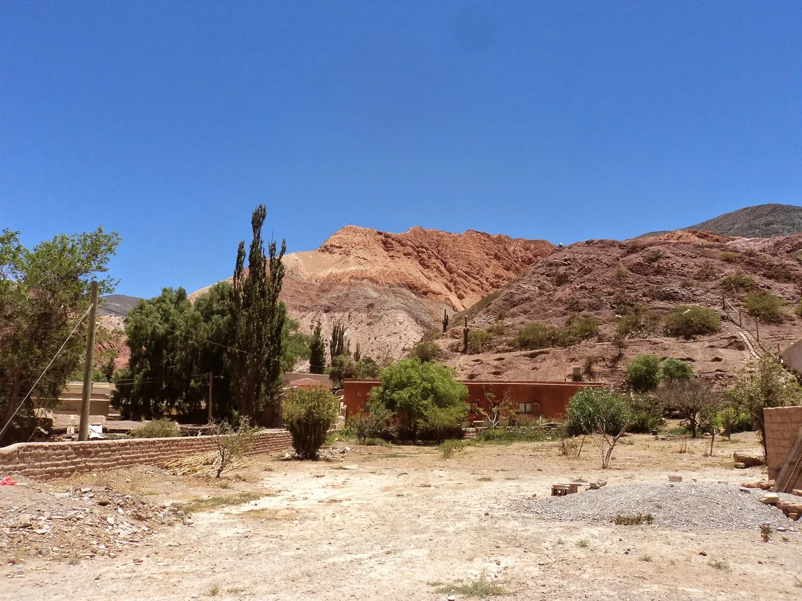 el cerro de siete colores