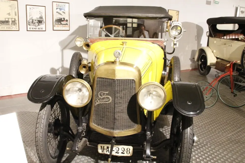 Museo de Historia de la Automoción, Salamanca (España), I