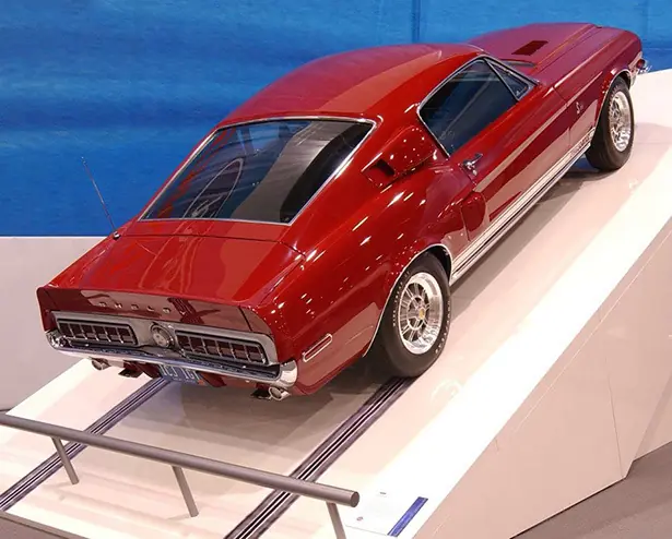 Shelby GT500KR de 1968 Magnifico vehiculo