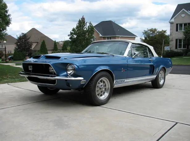 Shelby GT500KR de 1968 Magnifico vehiculo