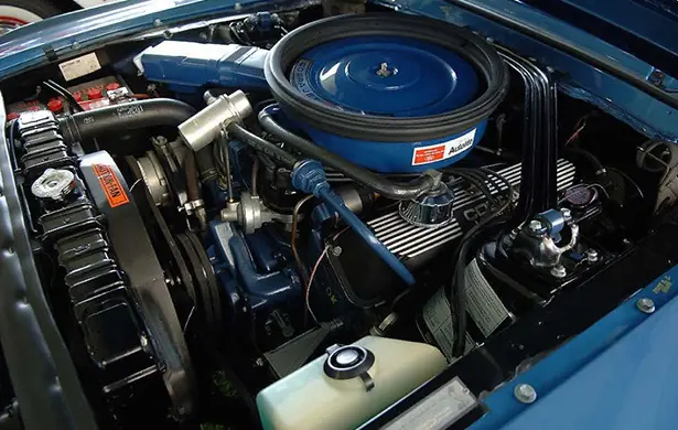 Shelby GT500KR de 1968 Magnifico vehiculo