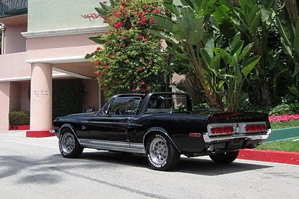 Shelby GT500KR de 1968 Magnifico vehiculo