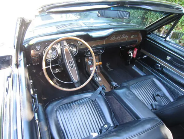 Shelby GT500KR de 1968 Magnifico vehiculo