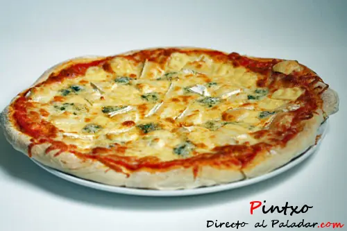 Como hacer pizza cuatro quesos