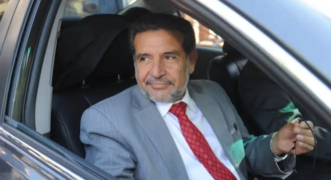 Beder Herrera desobedece a Cristina y desdobla elecciones