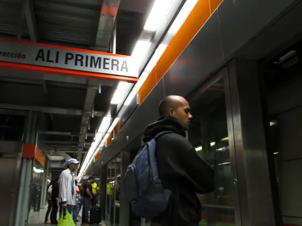 Venezuela recibe los trenes mas modernos de América Latina