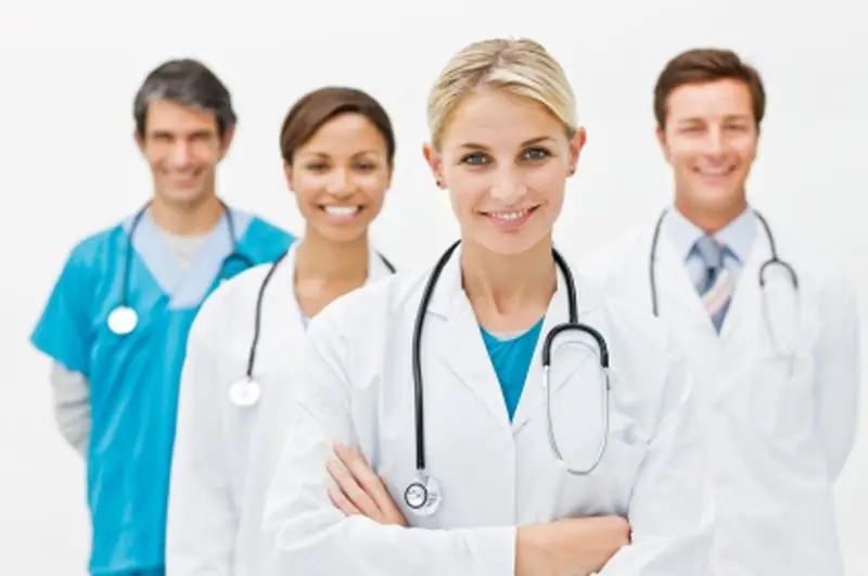 Las ventajas y desventajas de estudiar medicina