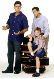 Mas de 20 cosas de "Two and Half Men" que no conoc