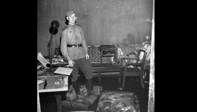 Imágenes inéditas del búnker donde Adolf Hitler se suicidó