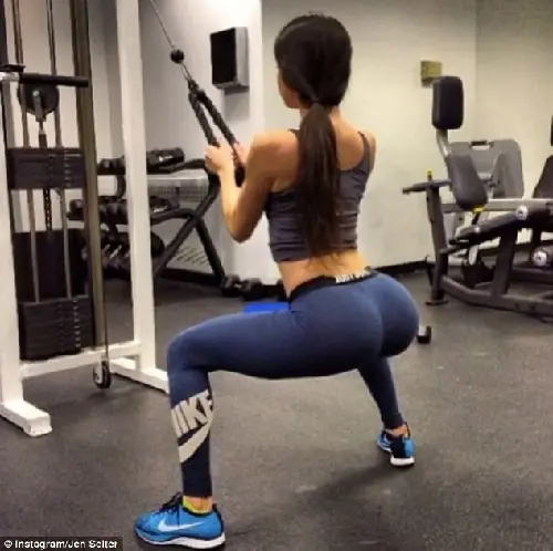+3 si te llevas unas...Chicas de GYM , Entra!