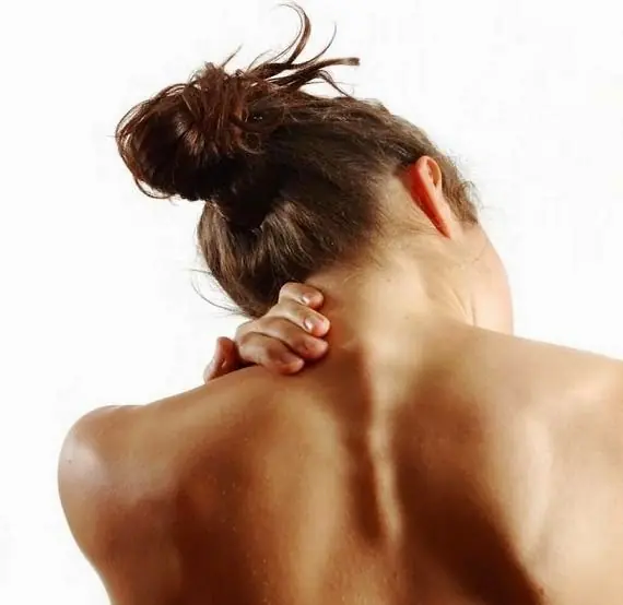 Ejercicios de fisioterapia para evitar el dolor en el cuello