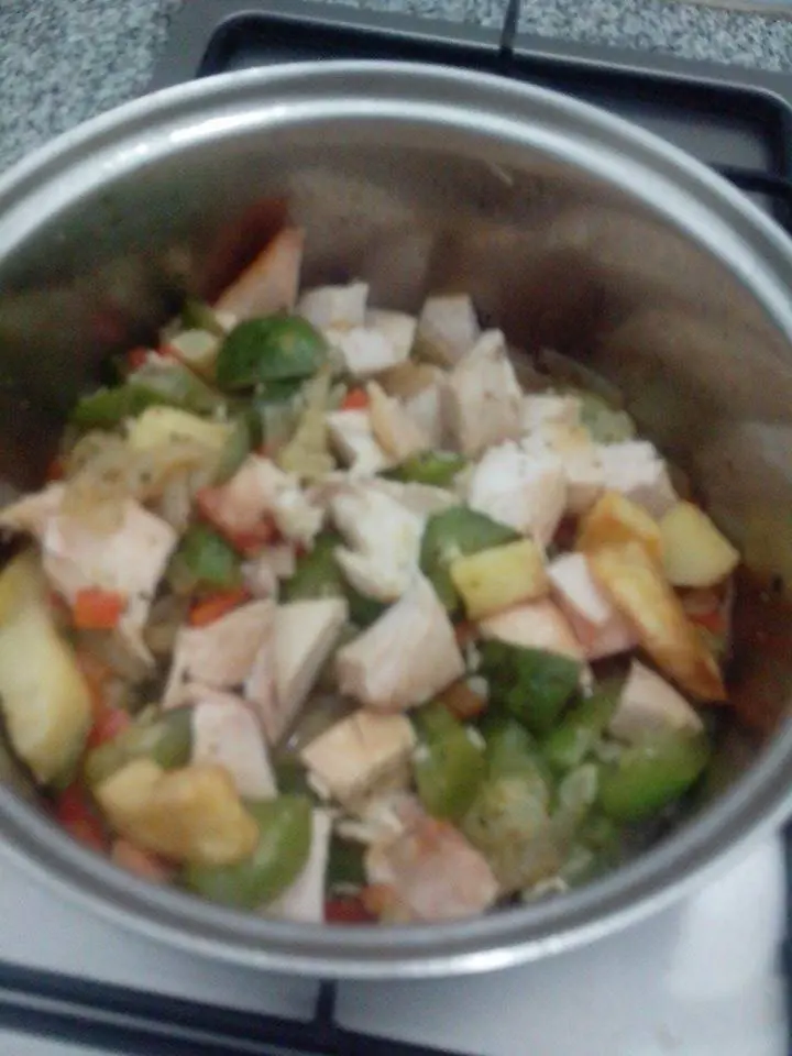 Revuelto de pollo y zapallito. Tutorial. Certificado.