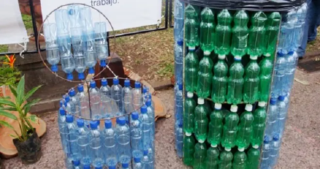 ¡Hazlo tú mismo! Crea un basurero con botellas plásticas