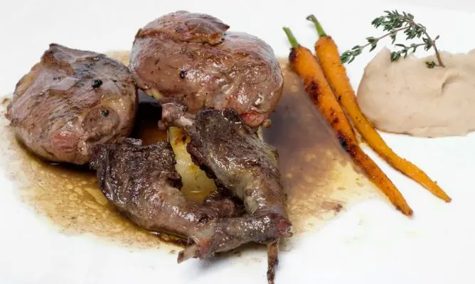 Receta de Palomas guisadas