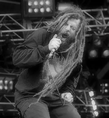 vocalistas death metal