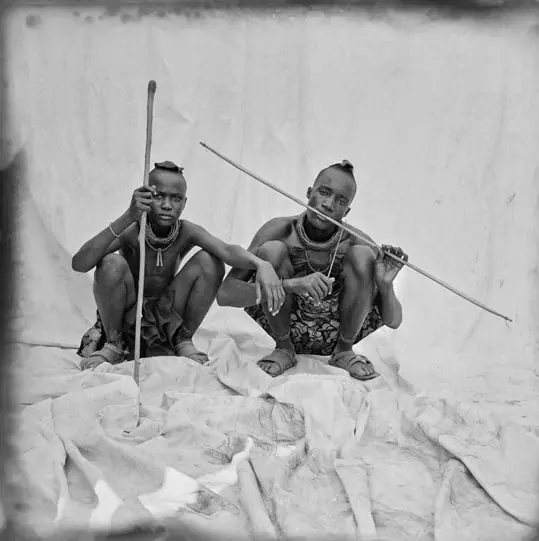 La tribu más bella de África...