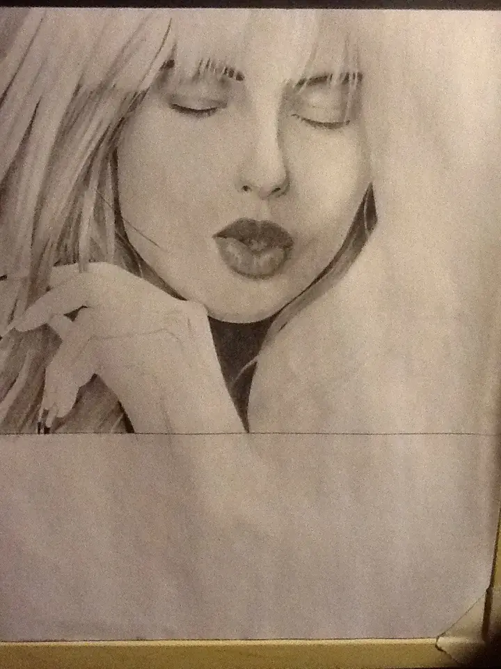 Eugenia Suarez dibujo