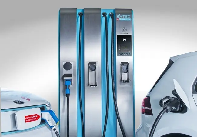 Espresso&Charge, no solo cuenta supercargadores de Tesla...