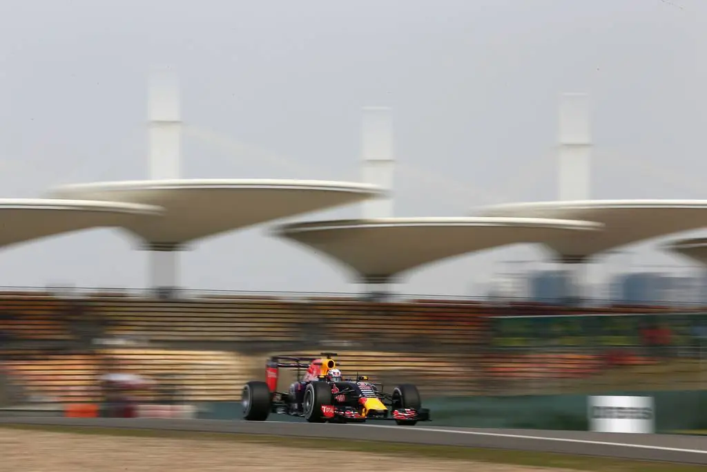 Fotos | Gran Premio de China 2015 , Libres 1 y 2