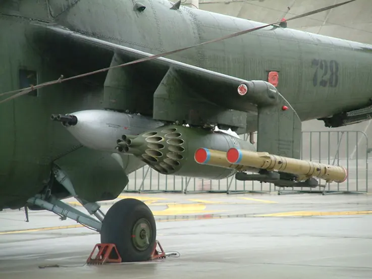 Mi-24 El carro del Diablo Mi-24 El carro del Diablo