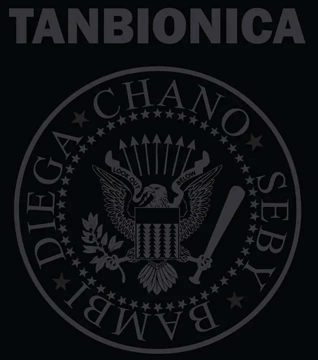 Tan bionica saca su propia linea de remeras