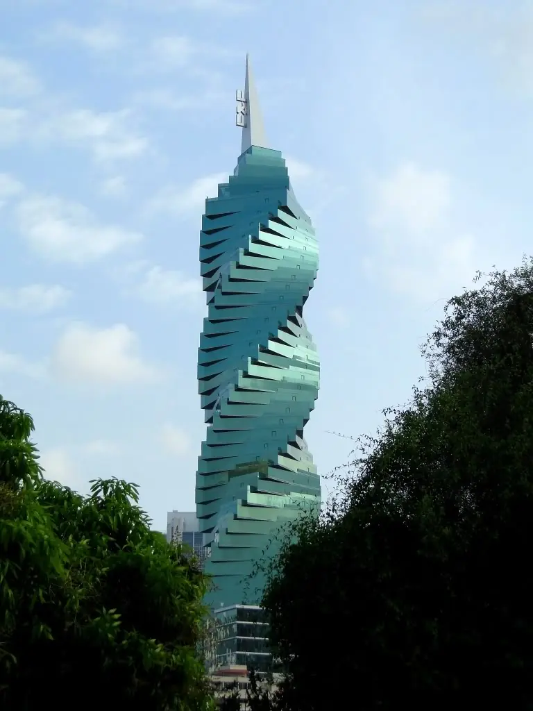 edificio tornillo panama