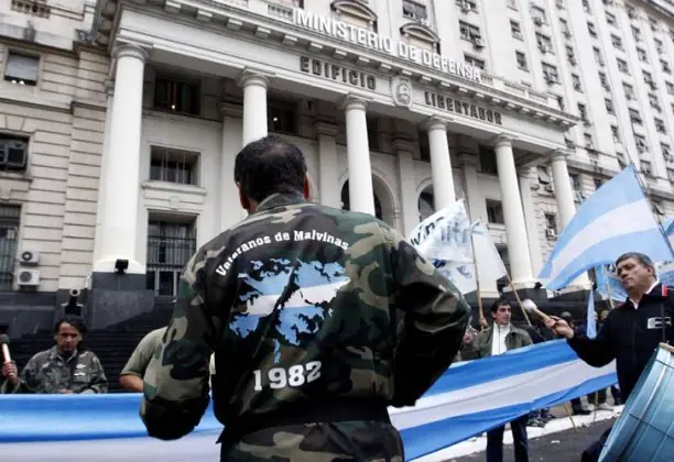 Gobierno Argentino comprometido a reconocer consc Malvinas