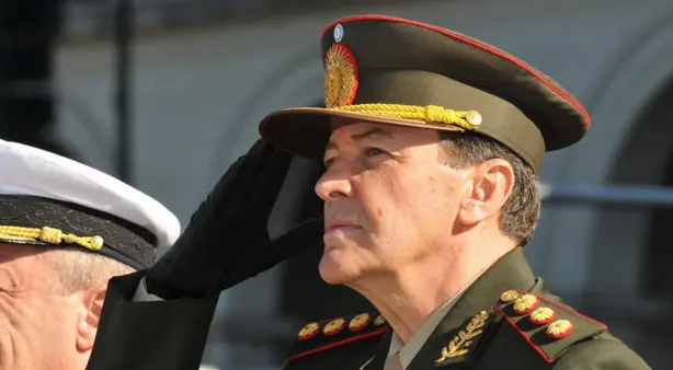 Los servicios de espionaje y el cuchillo de cocina
