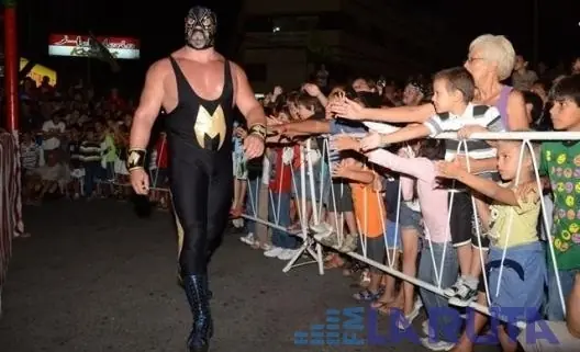 100 lucha