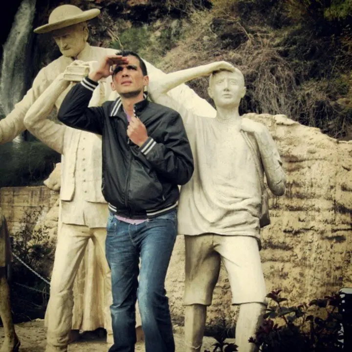 Arruinando estatuas