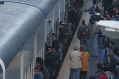 Viajas como viajo? Tren Linea ROCA. Entra y deja tu aporte.