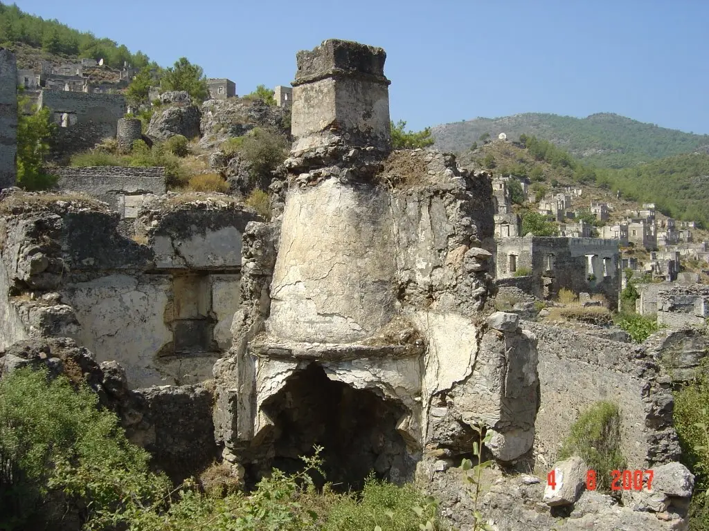 pueblo abandonado pueblo abandonado