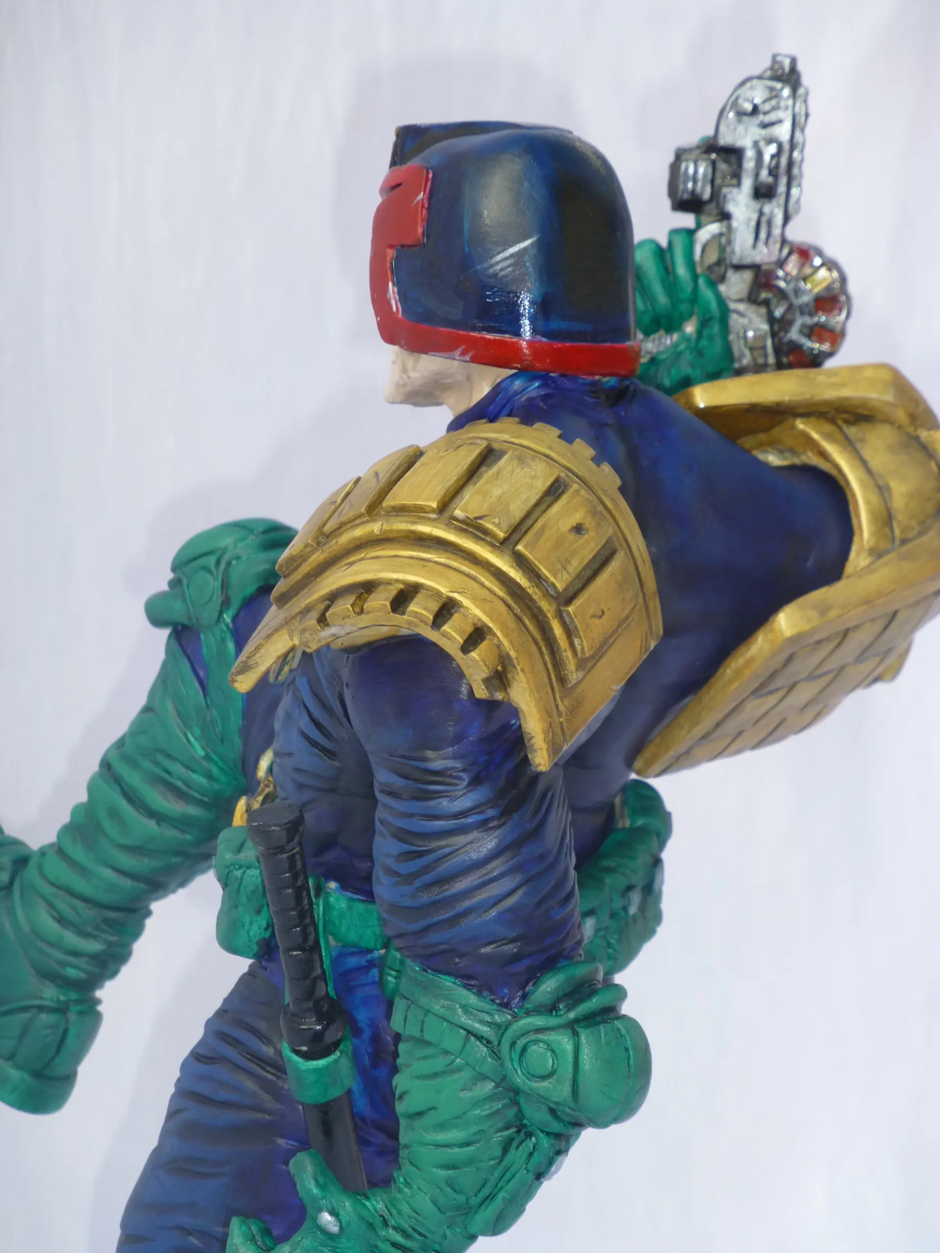 Thrall wow y El Juez Dredd.