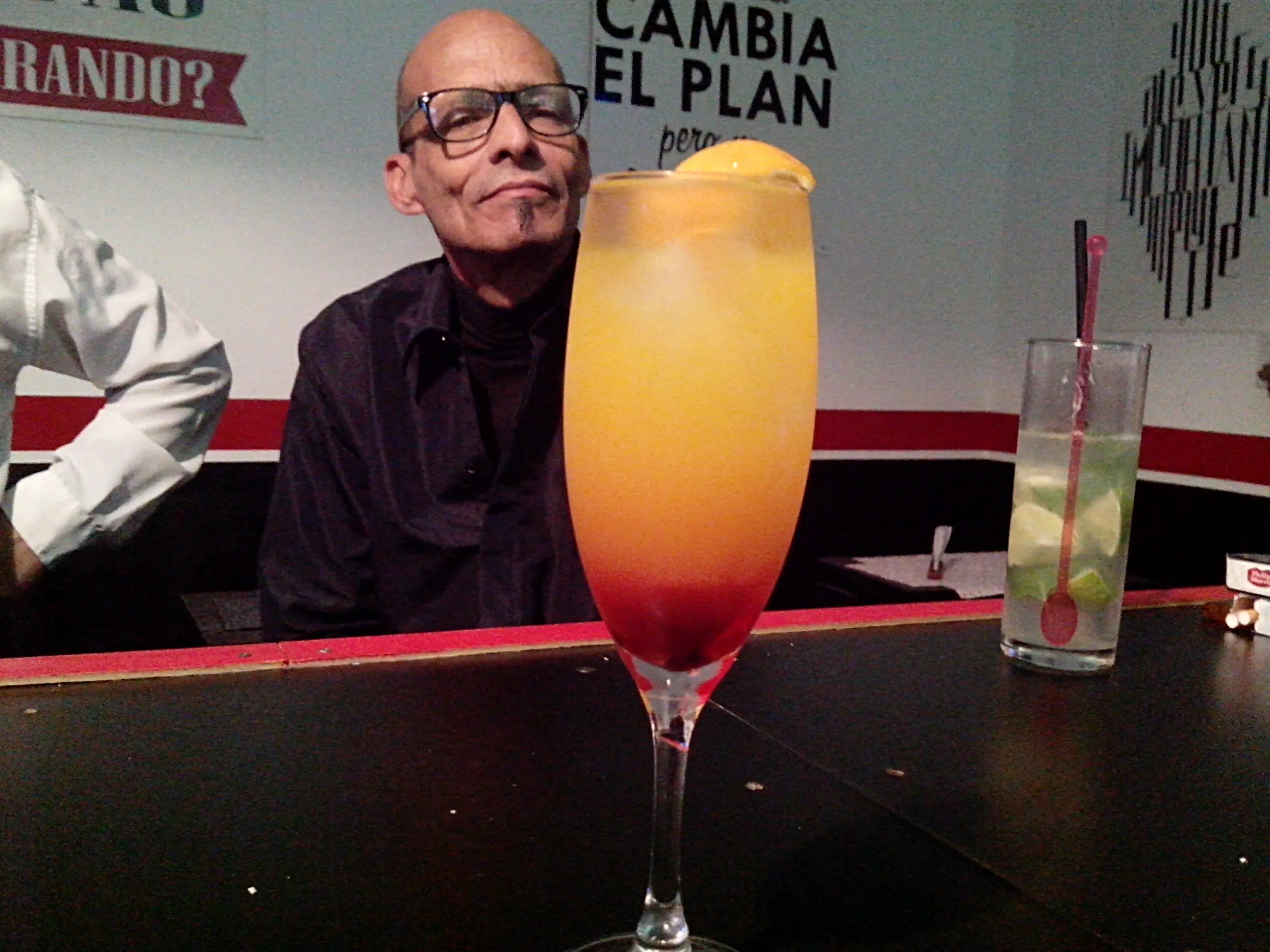 Abri mi propio bar....lo queres ver?