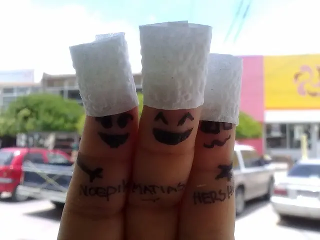 Finguer art, huevitos y mis gomas-fotos propias