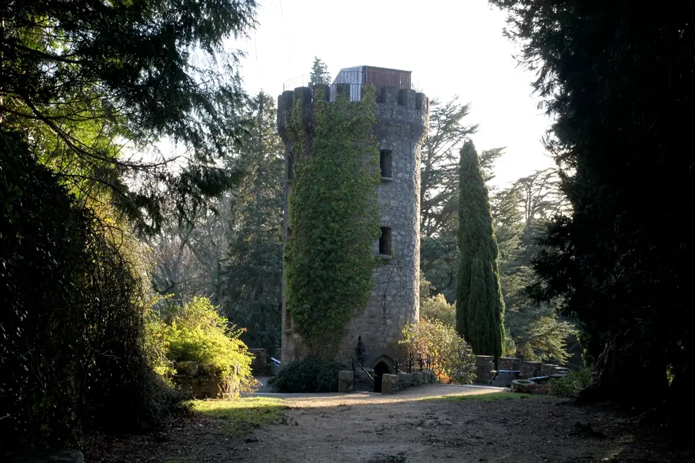 +10  Powerscourt House