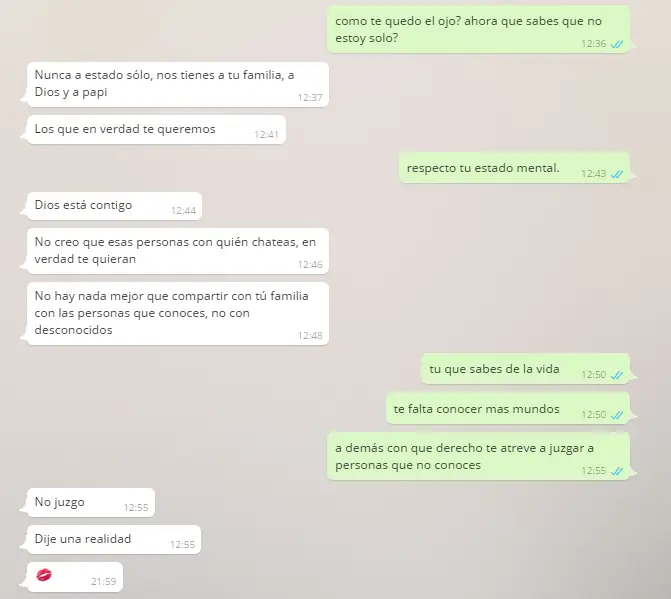 lo que hace la gente a tu espalda