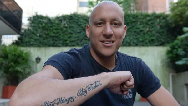 Hoy volvio al Futbol un verdadero ganador... Jonas Gutierrez