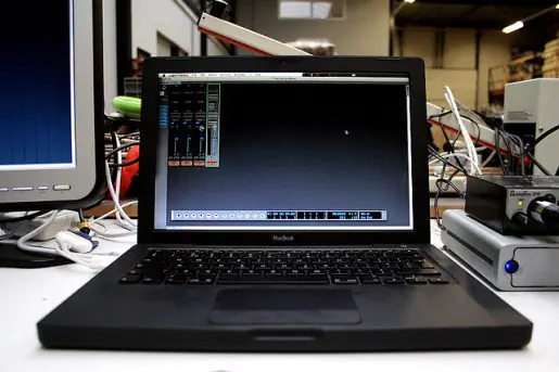 Diez formas de reutilizar un portátil viejo