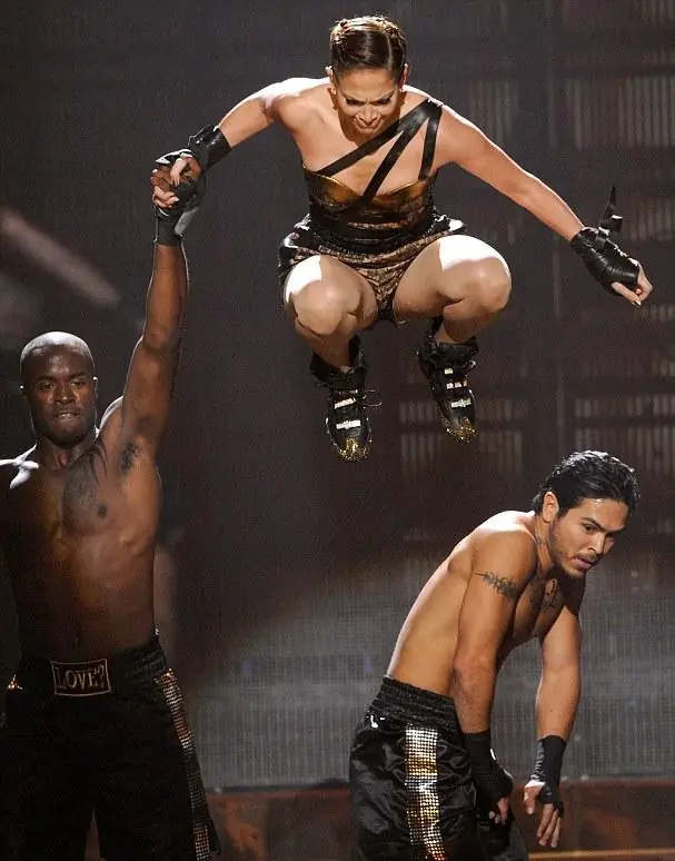 sale video de J LO