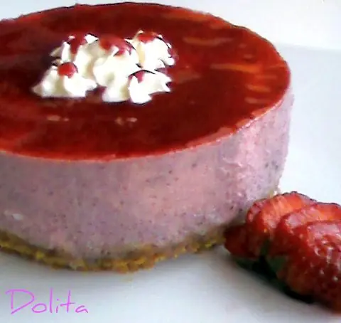Pastel Cremoso de Fresa