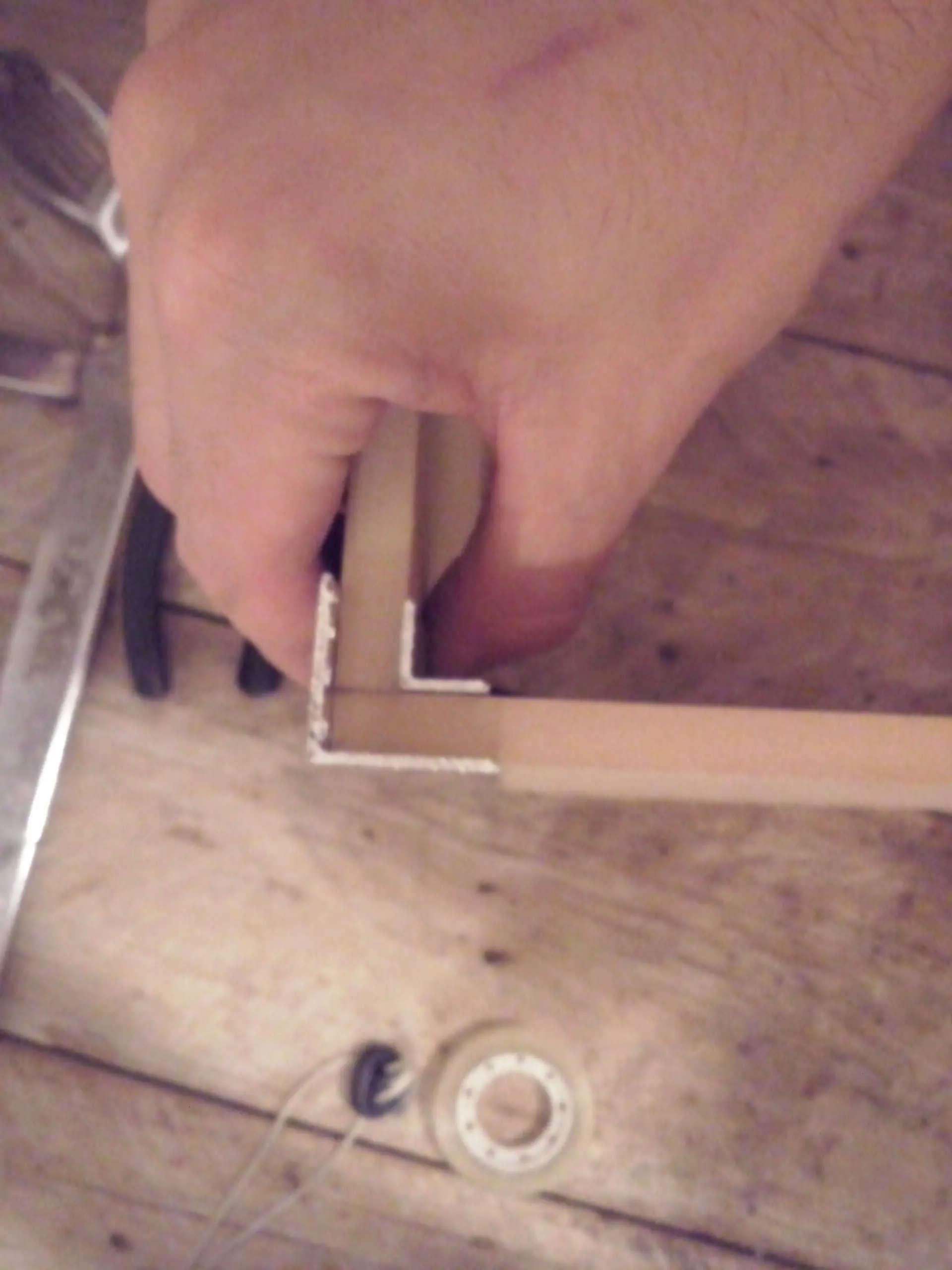 Construccion de anvil para cabezal de guitarra